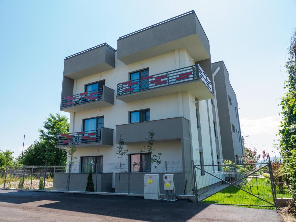 Aparthotel Clement