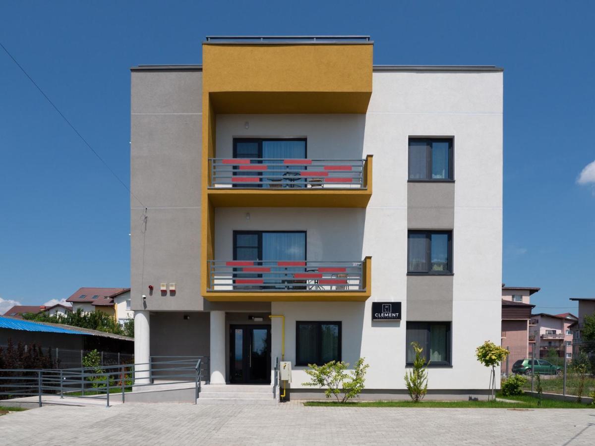 Clement Aparthotel 3*